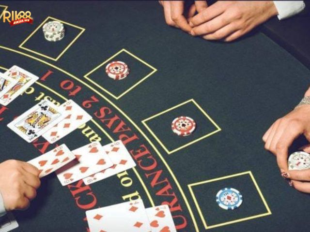 Bí Quyết Chiến Thắng Blackjack Rik88 Từ Cao Thủ 4 Hướng dẫn chơi Blackjack Rik88